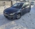 Серый Хендай i30, объемом двигателя 1.4 л и пробегом 200 тыс. км за 4700 $, фото 4 на Automoto.ua
