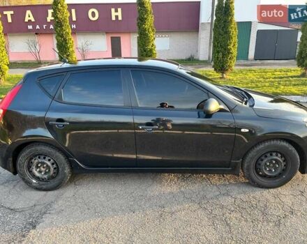 Сірий Хендай i30, об'ємом двигуна 1.4 л та пробігом 228 тис. км за 6500 $, фото 3 на Automoto.ua