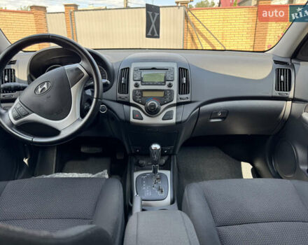 Серый Хендай i30, объемом двигателя 1.6 л и пробегом 172 тыс. км за 9300 $, фото 24 на Automoto.ua