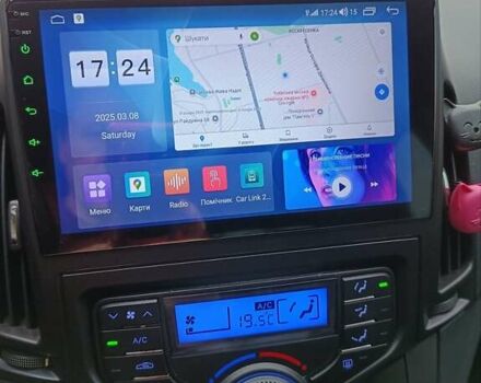 Серый Хендай i30, объемом двигателя 1.4 л и пробегом 178 тыс. км за 7400 $, фото 7 на Automoto.ua