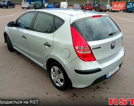 Серый Хендай i30, объемом двигателя 1.6 л и пробегом 260 тыс. км за 6000 $, фото 1 на Automoto.ua