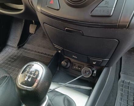 Серый Хендай i30, объемом двигателя 1.4 л и пробегом 178 тыс. км за 7400 $, фото 46 на Automoto.ua