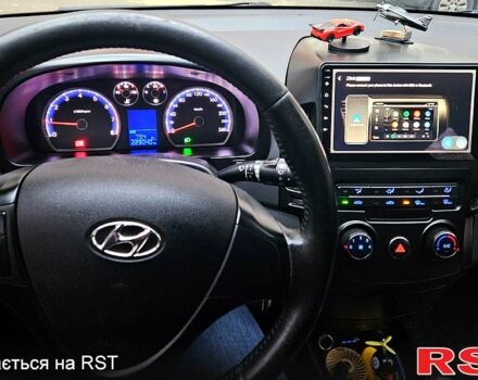 Серый Хендай i30, объемом двигателя 1.6 л и пробегом 230 тыс. км за 7800 $, фото 11 на Automoto.ua