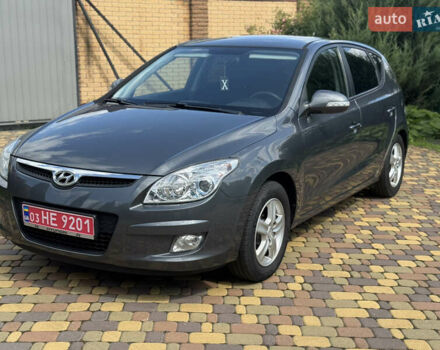 Серый Хендай i30, объемом двигателя 1.6 л и пробегом 172 тыс. км за 9300 $, фото 31 на Automoto.ua