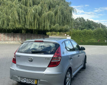 Сірий Хендай i30, об'ємом двигуна 1.4 л та пробігом 125 тис. км за 6950 $, фото 7 на Automoto.ua
