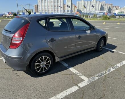 Сірий Хендай i30, об'ємом двигуна 1.6 л та пробігом 187 тис. км за 7100 $, фото 3 на Automoto.ua