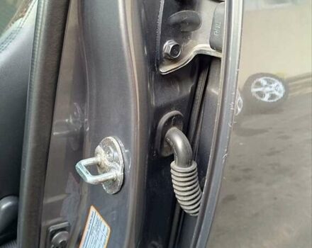 Серый Хендай i30, объемом двигателя 1.4 л и пробегом 178 тыс. км за 7400 $, фото 54 на Automoto.ua