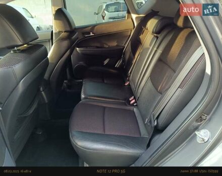 Серый Хендай i30, объемом двигателя 1.4 л и пробегом 178 тыс. км за 7400 $, фото 47 на Automoto.ua