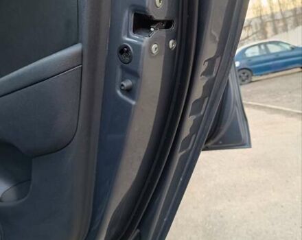 Серый Хендай i30, объемом двигателя 1.4 л и пробегом 178 тыс. км за 7400 $, фото 23 на Automoto.ua