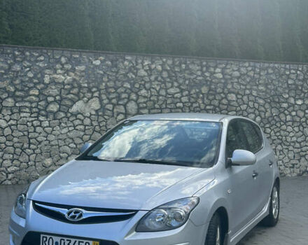 Сірий Хендай i30, об'ємом двигуна 1.4 л та пробігом 125 тис. км за 6950 $, фото 4 на Automoto.ua