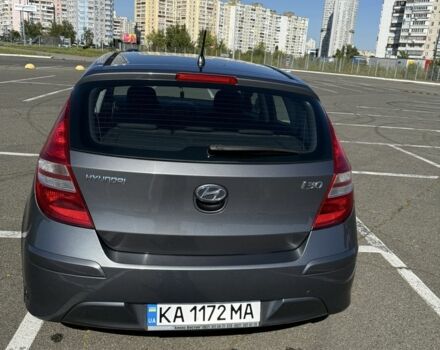 Сірий Хендай i30, об'ємом двигуна 1.6 л та пробігом 187 тис. км за 7100 $, фото 4 на Automoto.ua