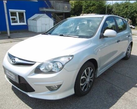 Сірий Хендай i30, об'ємом двигуна 1.4 л та пробігом 215 тис. км за 3999 $, фото 3 на Automoto.ua