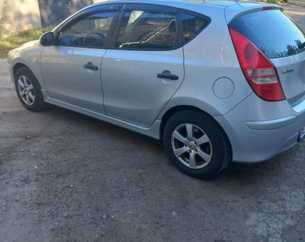 Сірий Хендай i30, об'ємом двигуна 1.4 л та пробігом 203 тис. км за 5800 $, фото 10 на Automoto.ua