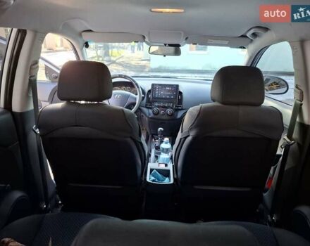 Сірий Хендай i30, об'ємом двигуна 1.4 л та пробігом 118 тис. км за 6800 $, фото 8 на Automoto.ua