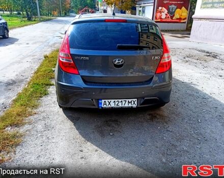 Серый Хендай i30, объемом двигателя 1.4 л и пробегом 175 тыс. км за 6600 $, фото 1 на Automoto.ua