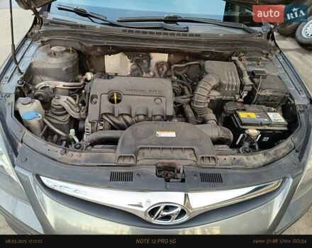 Серый Хендай i30, объемом двигателя 1.4 л и пробегом 178 тыс. км за 7400 $, фото 17 на Automoto.ua
