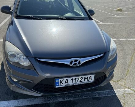 Сірий Хендай i30, об'ємом двигуна 1.6 л та пробігом 187 тис. км за 7100 $, фото 5 на Automoto.ua