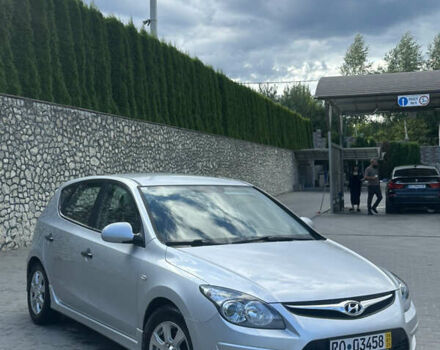 Сірий Хендай i30, об'ємом двигуна 1.4 л та пробігом 125 тис. км за 6950 $, фото 1 на Automoto.ua