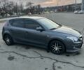 Серый Хендай i30, объемом двигателя 1.4 л и пробегом 250 тыс. км за 6300 $, фото 4 на Automoto.ua