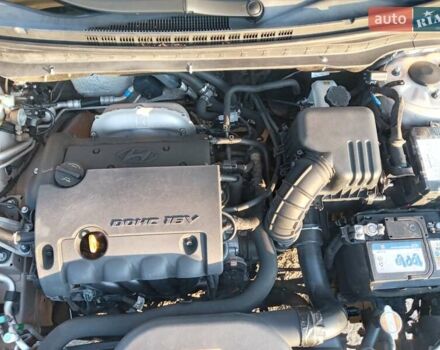 Серый Хендай i30, объемом двигателя 1.4 л и пробегом 126 тыс. км за 7000 $, фото 1 на Automoto.ua