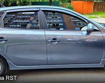 Серый Хендай i30, объемом двигателя 1.6 л и пробегом 230 тыс. км за 7800 $, фото 1 на Automoto.ua