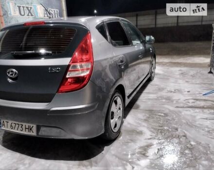 Серый Хендай i30, объемом двигателя 1.58 л и пробегом 274 тыс. км за 5400 $, фото 5 на Automoto.ua