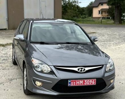 Серый Хендай i30, объемом двигателя 1.6 л и пробегом 165 тыс. км за 7150 $, фото 1 на Automoto.ua