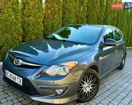 Хендай i30 2011 в Трускавце на Automoto.ua Серый Хендай i30, объемом двигателя 1.4 л и пробегом 177 тыс. км за 5950 $, фото 4 на Automoto.ua