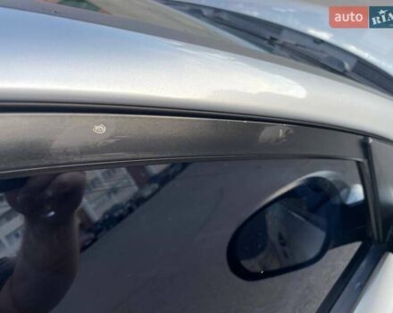 Сірий Хендай i30, об'ємом двигуна 1.4 л та пробігом 166 тис. км за 6300 $, фото 7 на Automoto.ua