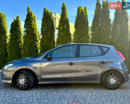 Хендай i30 2011 в Трускавце на Automoto.ua Серый Хендай i30, объемом двигателя 1.4 л и пробегом 177 тыс. км за 5950 $, фото 25 на Automoto.ua