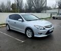 Сірий Хендай i30, об'ємом двигуна 1.6 л та пробігом 182 тис. км за 6999 $, фото 4 на Automoto.ua