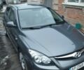 Серый Хендай i30, объемом двигателя 1.4 л и пробегом 153 тыс. км за 6000 $, фото 2 на Automoto.ua