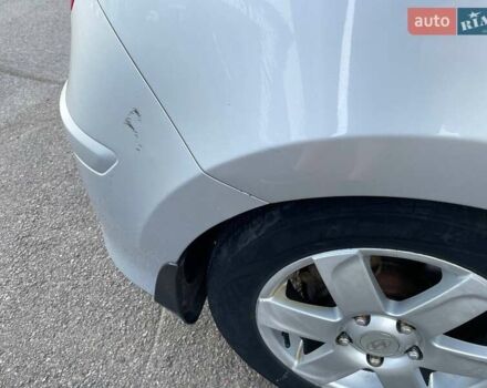 Сірий Хендай i30, об'ємом двигуна 1.4 л та пробігом 166 тис. км за 6300 $, фото 6 на Automoto.ua