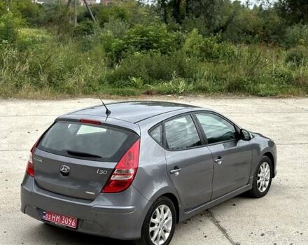 Серый Хендай i30, объемом двигателя 1.6 л и пробегом 165 тыс. км за 7150 $, фото 12 на Automoto.ua