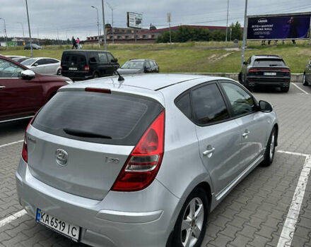 Серый Хендай i30, объемом двигателя 1.4 л и пробегом 191 тыс. км за 6000 $, фото 10 на Automoto.ua
