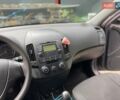 Сірий Хендай i30, об'ємом двигуна 1.4 л та пробігом 176 тис. км за 7000 $, фото 14 на Automoto.ua