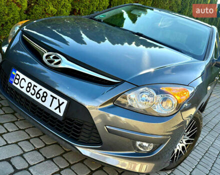 Хендай i30 2011 в Трускавце на Automoto.ua Серый Хендай i30, объемом двигателя 1.4 л и пробегом 177 тыс. км за 5950 $, фото 5 на Automoto.ua