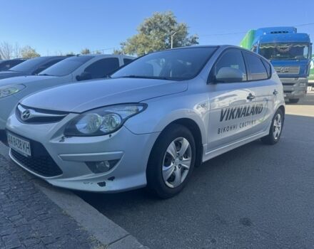 Хендай i30 2011 в Киеве на Automoto.ua Серый Хендай i30, объемом двигателя 1.4 л и пробегом 295 тыс. км за 6200 $, фото 1 на Automoto.ua