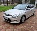 Серый Хендай i30, объемом двигателя 1.6 л и пробегом 200 тыс. км за 7000 $, фото 3 на Automoto.ua