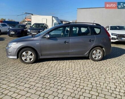 Серый Хендай i30, объемом двигателя 1.59 л и пробегом 269 тыс. км за 6500 $, фото 3 на Automoto.ua