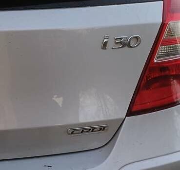 Серый Хендай i30, объемом двигателя 1.58 л и пробегом 230 тыс. км за 7600 $, фото 34 на Automoto.ua