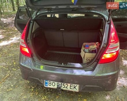 Сірий Хендай i30, об'ємом двигуна 1.58 л та пробігом 272 тис. км за 6750 $, фото 17 на Automoto.ua