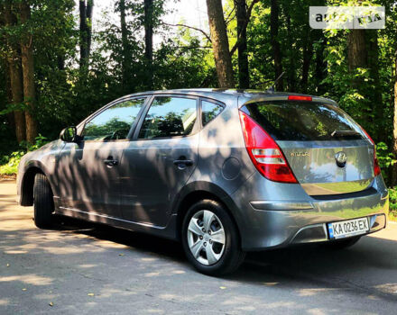 Сірий Хендай i30, об'ємом двигуна 1.4 л та пробігом 120 тис. км за 6700 $, фото 5 на Automoto.ua