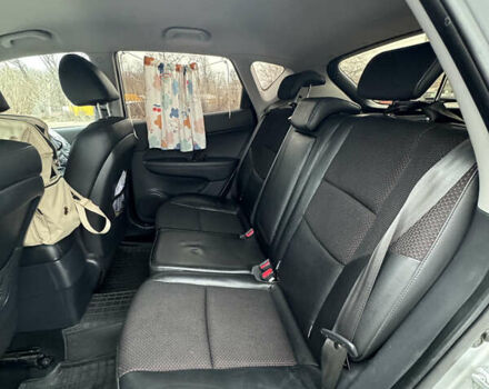 Серый Хендай i30, объемом двигателя 1.58 л и пробегом 269 тыс. км за 6200 $, фото 11 на Automoto.ua