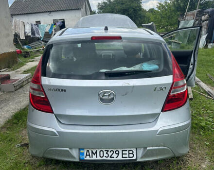 Серый Хендай i30, объемом двигателя 1.4 л и пробегом 190 тыс. км за 2700 $, фото 1 на Automoto.ua