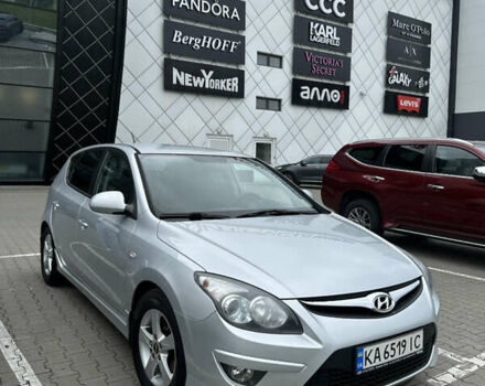 Серый Хендай i30, объемом двигателя 1.4 л и пробегом 191 тыс. км за 6000 $, фото 8 на Automoto.ua