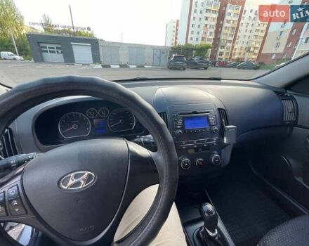 Сірий Хендай i30, об'ємом двигуна 1.4 л та пробігом 166 тис. км за 6300 $, фото 17 на Automoto.ua