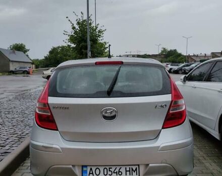 Серый Хендай i30, объемом двигателя 1.4 л и пробегом 175 тыс. км за 6000 $, фото 6 на Automoto.ua
