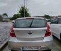 Серый Хендай i30, объемом двигателя 1.4 л и пробегом 175 тыс. км за 6000 $, фото 6 на Automoto.ua