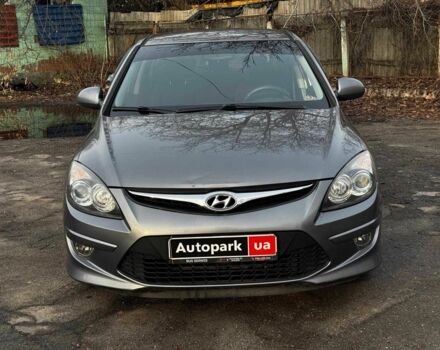 Серый Хендай i30, объемом двигателя 1.4 л и пробегом 162 тыс. км за 6490 $, фото 1 на Automoto.ua
